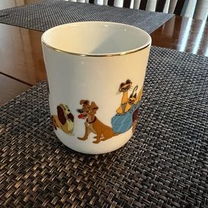 Lady and the Tramp mug. The animals are a variety of colors.